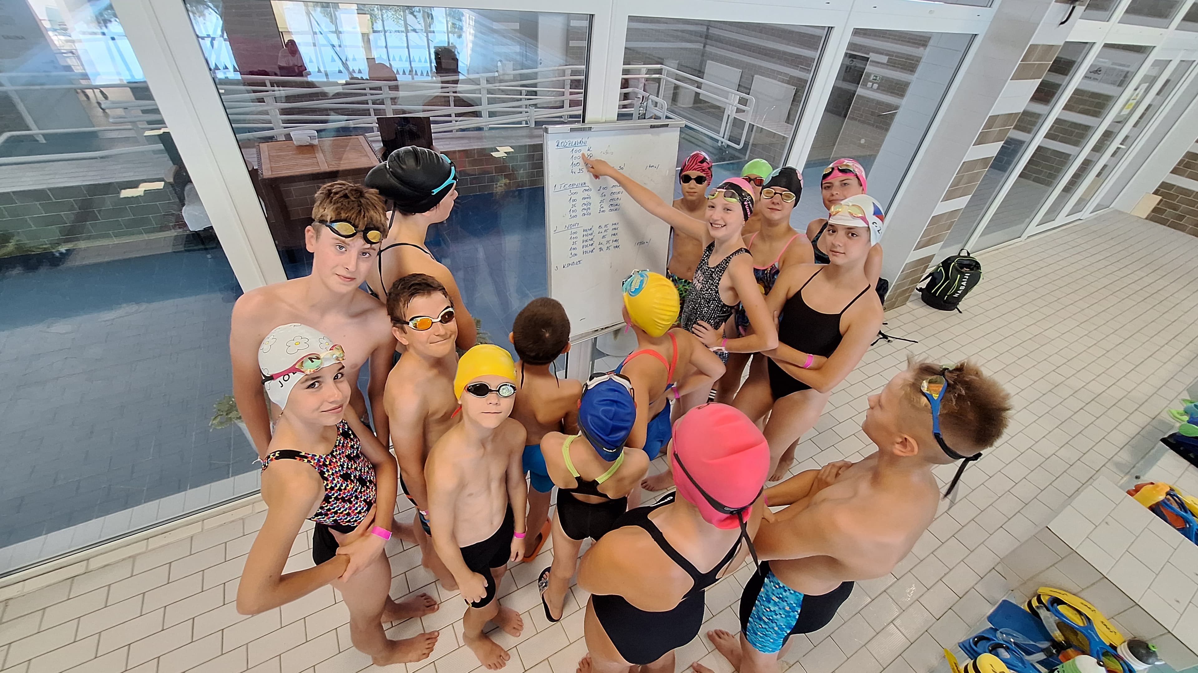 Letní plavecký kemp pro závodní plavce  1