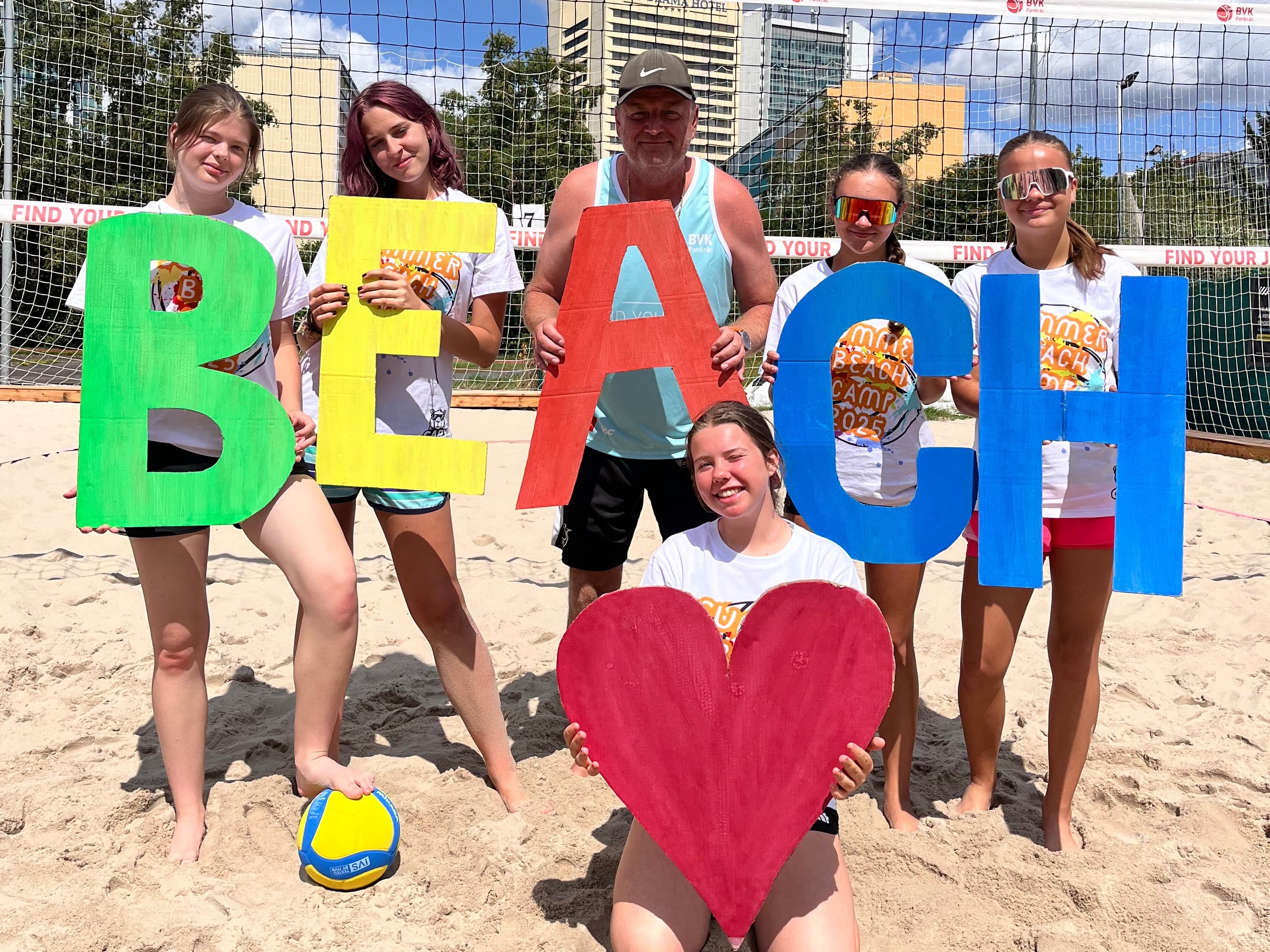 Tréninky beachvolejbalu pro děti a mládež